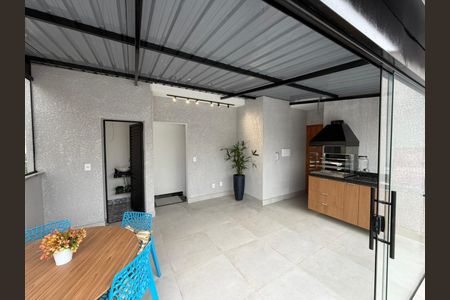 Apartamento à venda com 121m², 2 quartos e 2 vagas