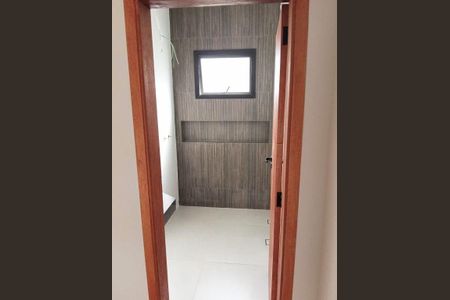 Casa à venda com 150m², 3 quartos e 4 vagas