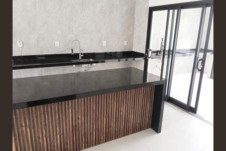Casa à venda com 150m², 3 quartos e 4 vagas