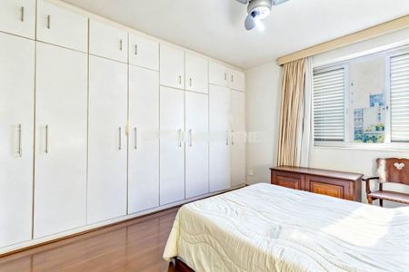 Apartamento à venda com 210m², 4 quartos e 3 vagas