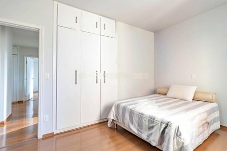 Apartamento à venda com 210m², 4 quartos e 3 vagas