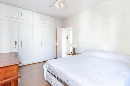 Apartamento à venda com 210m², 4 quartos e 3 vagas