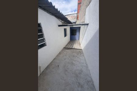 Casa à venda com 4 quartos, 208m² em Jardim Elvira, Osasco