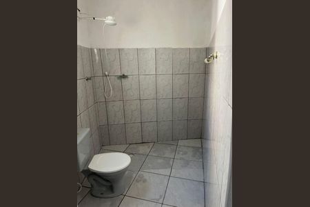 Casa à venda com 4 quartos, 208m² em Jardim Elvira, Osasco