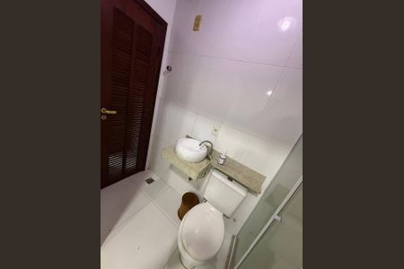 Casa à venda com 369m², 5 quartos e 4 vagas
