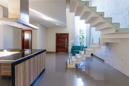 Casa à venda com 150m², 3 quartos e 2 vagas Casa à venda com 150m², 3 quartos e 2 vagasSala/cozinha