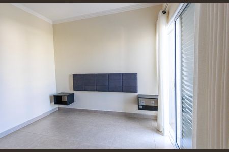 Casa à venda com 150m², 3 quartos e 2 vagas Casa à venda com 150m², 3 quartos e 2 vagasQuarto