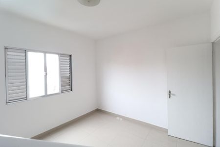 Sala de casa para alugar com 2 quartos, 180m² em Parque Novo Mundo, São Paulo