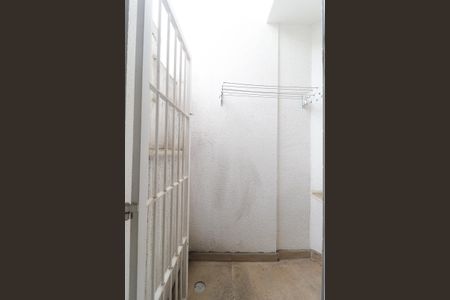 Área de serviço de casa à venda com 2 quartos, 150m² em Parque Novo Mundo, São Paulo