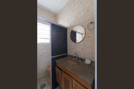 Banheiro social 2 de casa à venda com 2 quartos, 150m² em Parque Novo Mundo, São Paulo