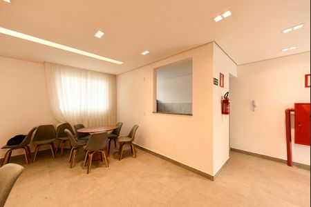 Apartamento para alugar com 45m², 2 quartos e 1 vaga