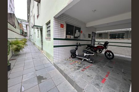 Garagem de apartamento para alugar com 1 quarto, 53m² em Boa Vista, São Vicente