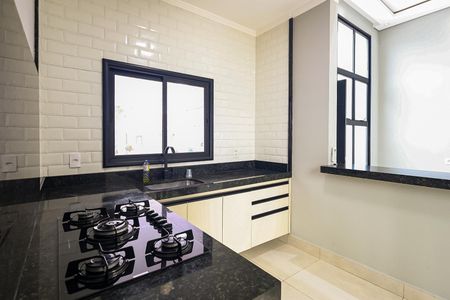 Cozinha de casa de condomínio para alugar com 2 quartos, 105m² em Jardim Park Real, Indaiatuba