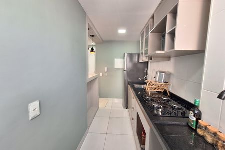 Cozinha de apartamento para alugar com 2 quartos, 53m² em Vila Santa Alice, Duque de Caxias