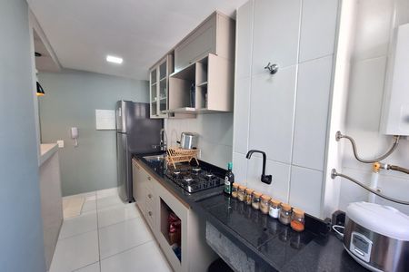 Cozinha de apartamento para alugar com 2 quartos, 53m² em Vila Santa Alice, Duque de Caxias