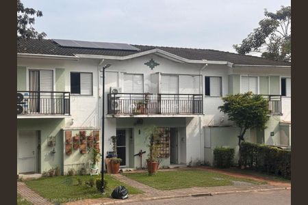 Casa de condomínio à venda com 115m², 3 quartos e 2 vagas