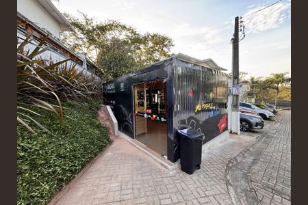 Casa de condomínio à venda com 115m², 3 quartos e 2 vagas