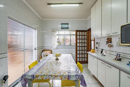Cozinha de casa à venda com 3 quartos, 240m² em Parque Bristol, São Paulo