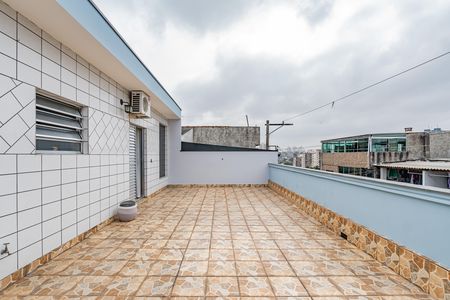 Varanda de casa à venda com 3 quartos, 240m² em Parque Bristol, São Paulo