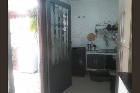 Casa à venda com 4 quartos, 180m² em Jardim Jacana, São Paulo