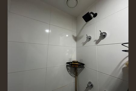 Banheiro de apartamento para alugar com 2 quartos, 41m² em Inhaúma, Rio de Janeiro