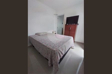 Apartamento à venda com 3 quartos, 81m² em Vila Nossa Senhora das Vitorias, Mauá
