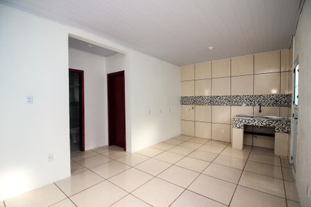 Casa de condomínio para alugar com 49m², 2 quartos e 1 vagaSala/Cozinha