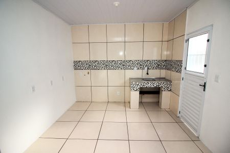 Casa de condomínio para alugar com 49m², 2 quartos e 1 vagaSala/Cozinha