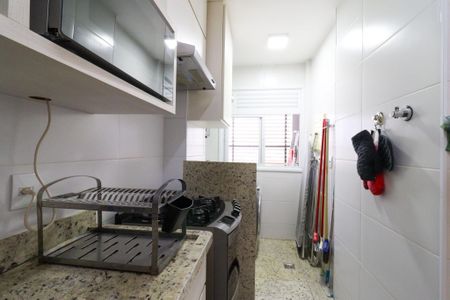 Apartamento à venda com 65m², 2 quartos e 2 vagas Apartamento à venda com 65m², 2 quartos e 2 vagasCozinha