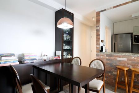 Apartamento à venda com 65m², 2 quartos e 2 vagas Apartamento à venda com 65m², 2 quartos e 2 vagasSala