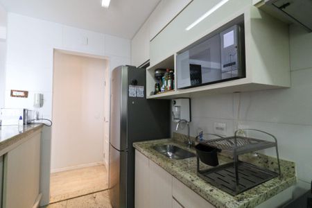 Apartamento à venda com 65m², 2 quartos e 2 vagas Apartamento à venda com 65m², 2 quartos e 2 vagasCozinha
