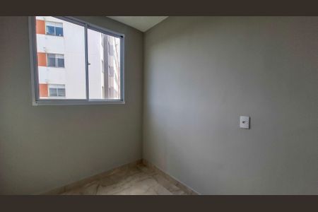 Apartamento para alugar com 30m², 2 quartos e sem vaga