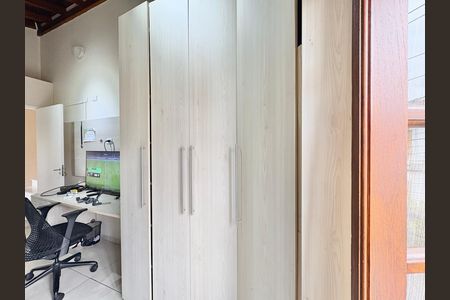 Quarto de casa à venda com 2 quartos, 170m² em Vila Palmeiras, São Paulo