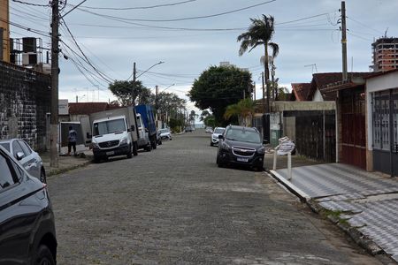 Vista da Rua de casa para alugar com 2 quartos, 91m² em Real, Praia Grande