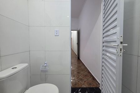 Casa para alugar com 91m², 2 quartos e 2 vagas Casa para alugar com 91m², 2 quartos e 2 vagasBanheiro da Suíte 1