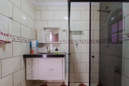 Banheiro 2 de casa à venda com 2 quartos, 250m² em Parque Bandeirantes, Mauá