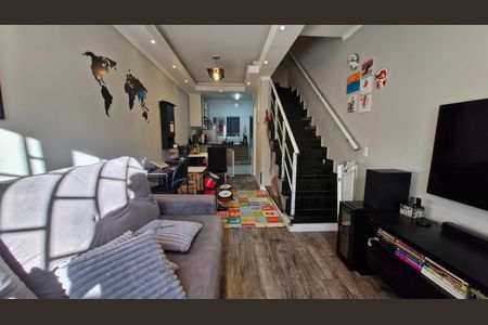 Casa de condomínio à venda com 72m², 2 quartos e 2 vagas