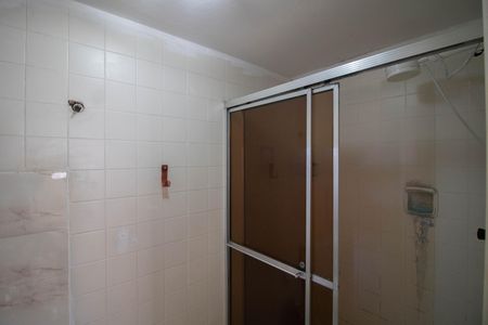 Apartamento para alugar com 67m², 2 quartos e 1 vaga Apartamento para alugar com 67m², 2 quartos e 1 vagaBanheiro social