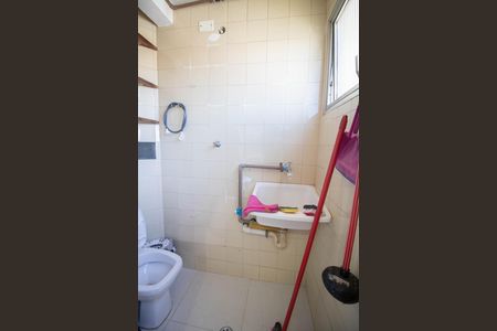 Área de serviço de apartamento para alugar com 2 quartos, 67m² em Vila Celeste, São Paulo