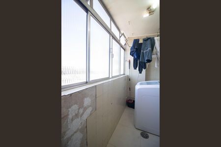 Apartamento para alugar com 67m², 2 quartos e 1 vaga Apartamento para alugar com 67m², 2 quartos e 1 vagaÁrea de serviço