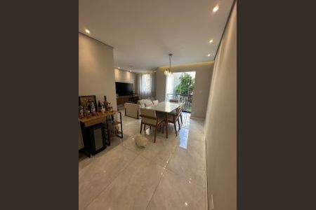 Apartamento à venda com 62m², 3 quartos e 1 vaga Apartamento à venda com 62m², 3 quartos e 1 vagaSala
