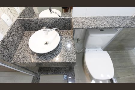 Apartamento para alugar com 50m², 2 quartos e sem vagaBanheiro