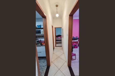 Corredor de apartamento para alugar com 2 quartos, 70m² em Bonsucesso, Rio de Janeiro