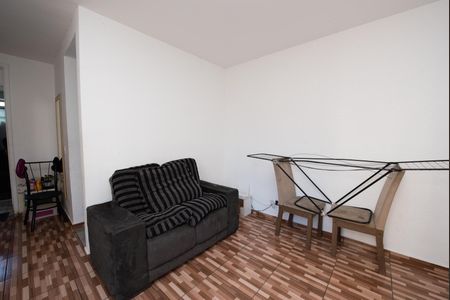 Sala de apartamento à venda com 2 quartos, 60m² em Diamante, Belo Horizonte