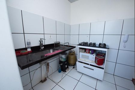 Cozinha e Área de Serviço de apartamento à venda com 2 quartos, 60m² em Diamante, Belo Horizonte