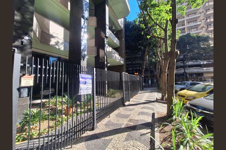Apartamento para alugar com 120m², 3 quartos e 2 vagas Apartamento para alugar com 120m², 3 quartos e 2 vagasplaquinha