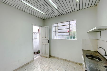 Cozinha de casa para alugar com 3 quartos, 124m² em Quarta Parada, São Paulo