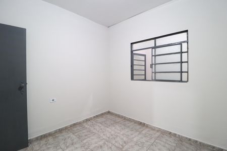 Quarto 1 de casa para alugar com 2 quartos, 50m² em Tibery, Uberlândia