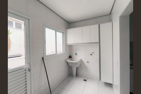 Casa de condomínio para alugar com 470m², 5 quartos e 10 vagas Casa de condomínio para alugar com 470m², 5 quartos e 10 vagasÁrea de Serviço