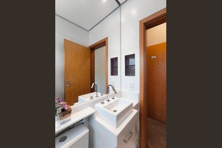 Casa de condomínio para alugar com 470m², 5 quartos e 10 vagas Casa de condomínio para alugar com 470m², 5 quartos e 10 vagasBanheiro da Suíte 2